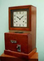 Pointeuse ancienne en bois NTR ( Nationnal Time Recorder ) Made in England