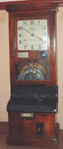 Pointeuse ancienne en bois NTR